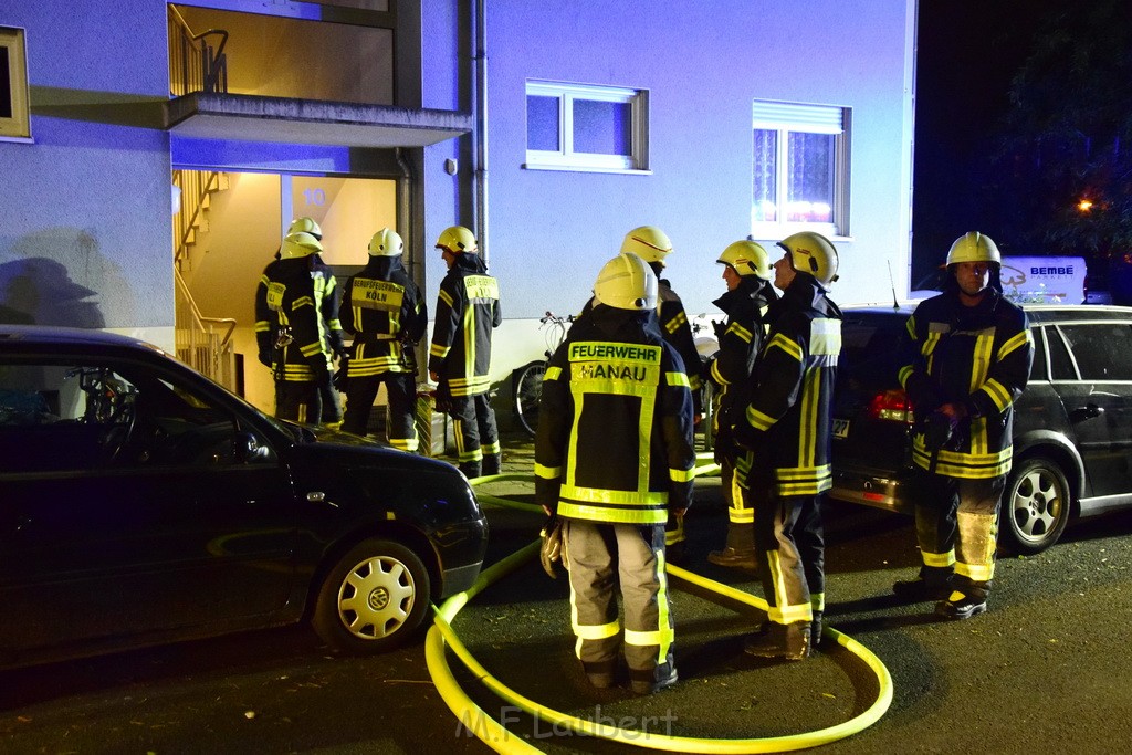 Feuer 2 Y Kellerbrand Koeln Ostheim Ruppinerstr P193.JPG - Miklos Laubert